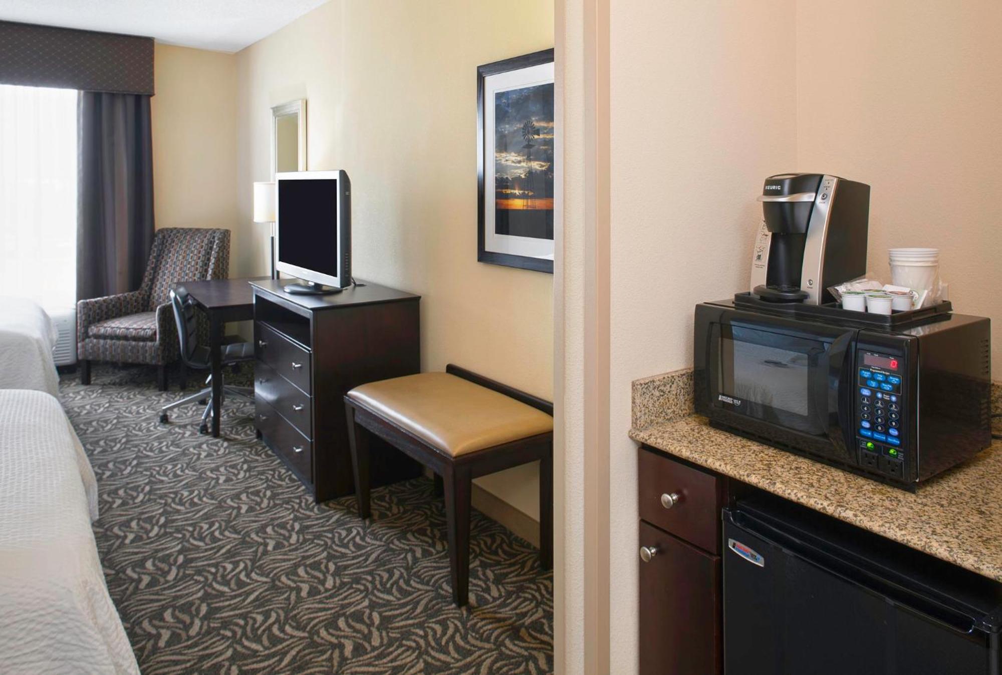 Holiday Inn Ardmore By Ihg Eksteriør billede